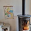 La carte géographique de la région Centre Val-de-Loire en situation dans un salon d'une maison en Provence